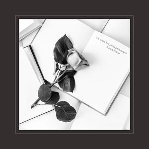 熟女玩小男生的小嫩茎视频
